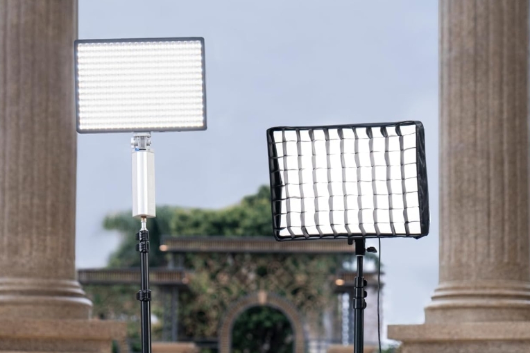 Aputure Аmaran Pano 120c (MS01060100)