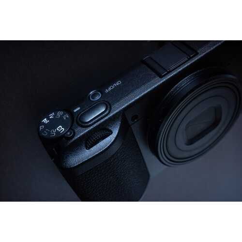 Ricoh GR IV HDF цифрова камера купити в Києві, Україні: ціна