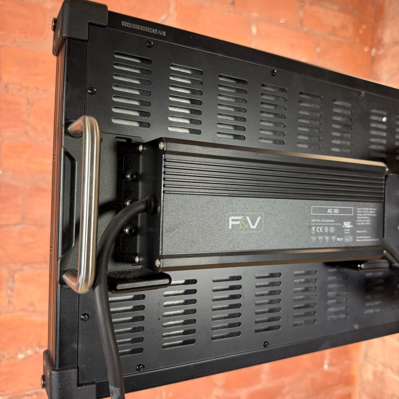 LED-панель F&V EverTrue Z1200VC Studio Pack (вживаний)