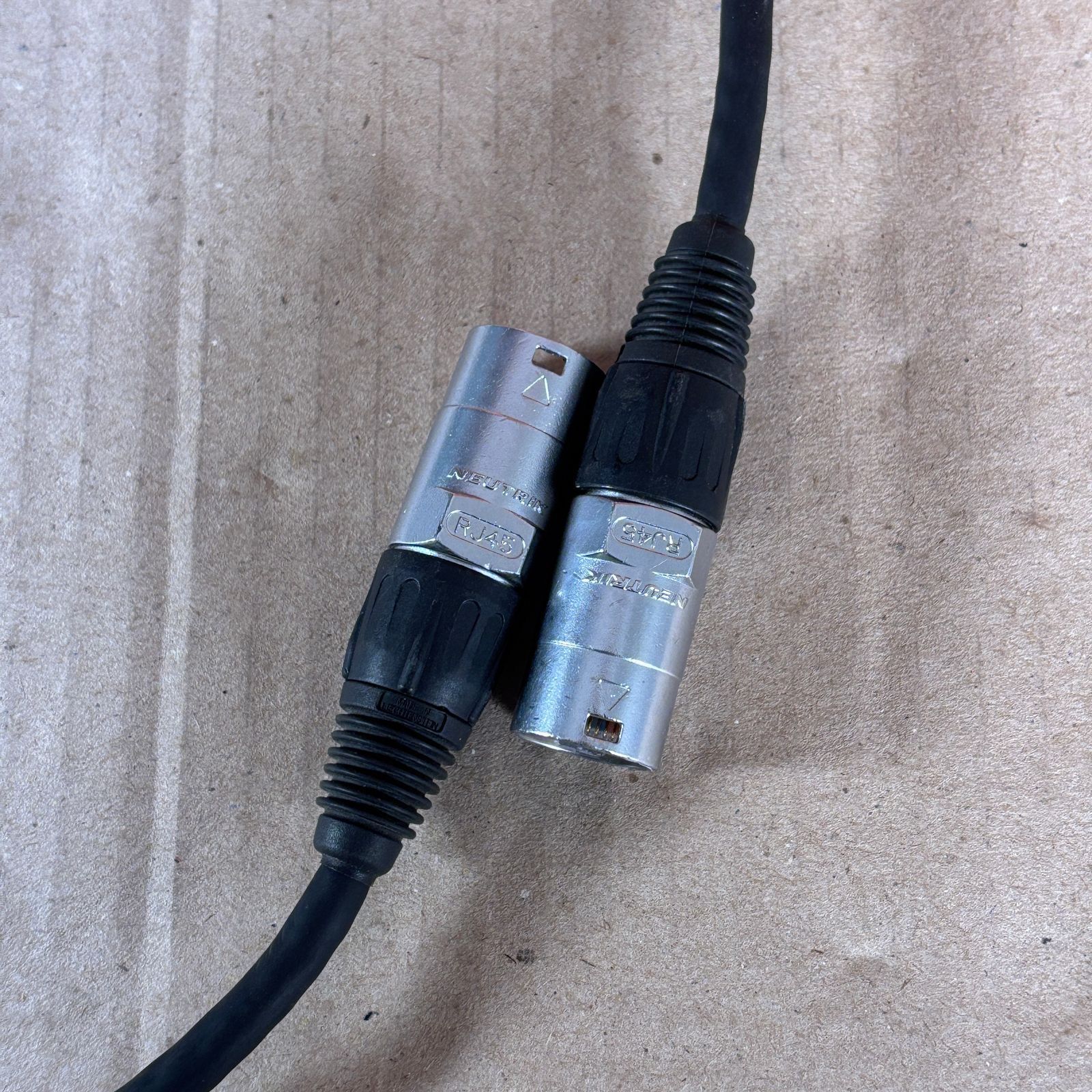 Кабель Neutrik NE8MX-1 ether CON RJ45 Cable Connector Carrier (никель) (б/у)
