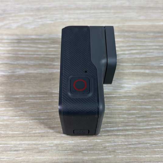 Камера GoPro HERO 5 в комплекті з аксесуарами (вживана) купити в
