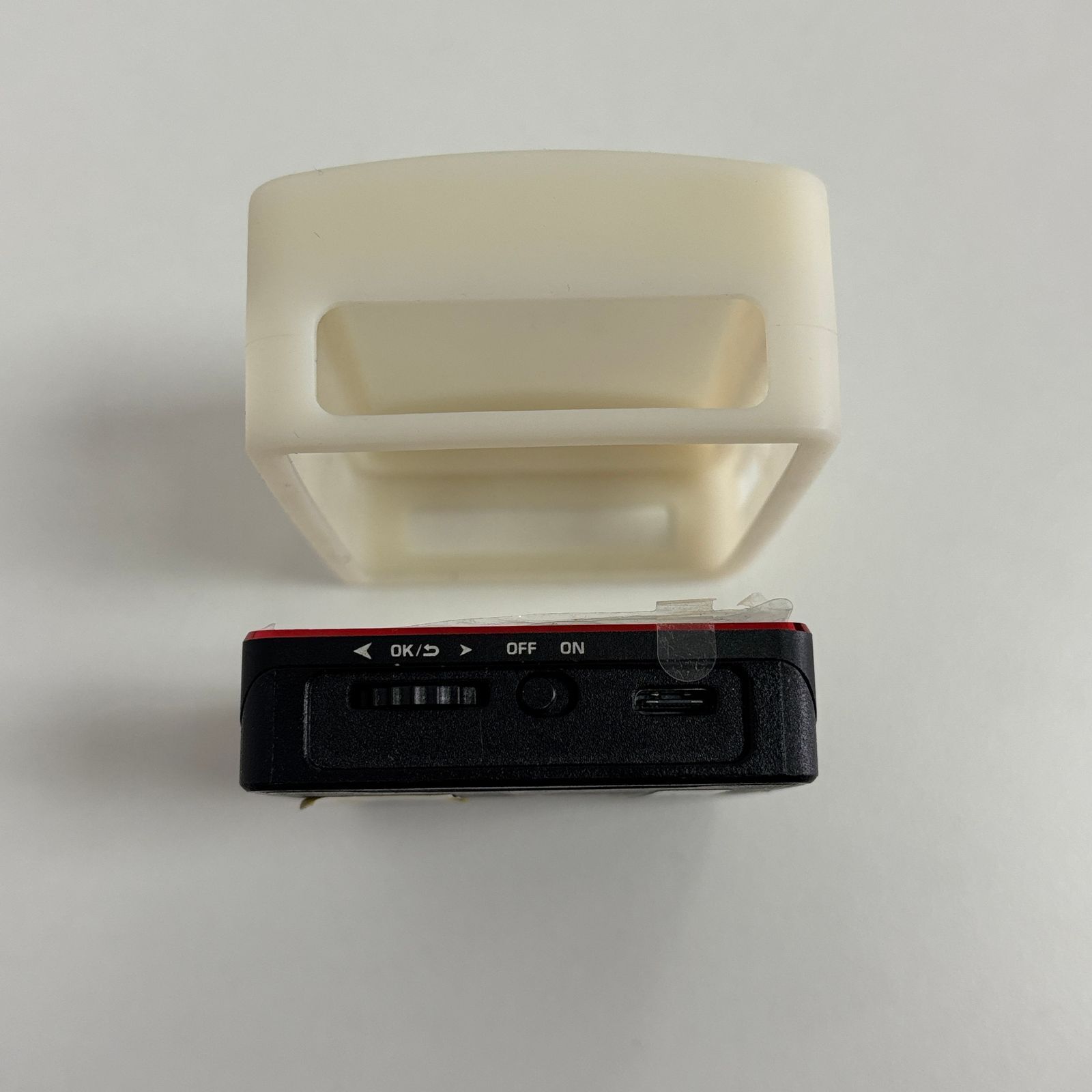 Свет Aputure MC RGBWW LED Light (APA0142A10) (б\у)