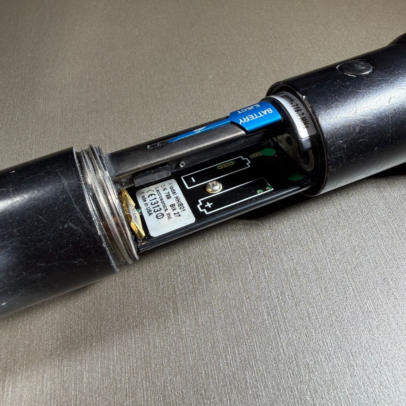 Беспроводной ручной микрофон Lectrosonics HH/E01‑27 (б/у)