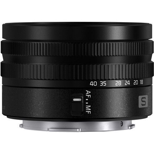Объектив Panasonic Lumix S 18-40mm f/4.5-6.3 L-mount