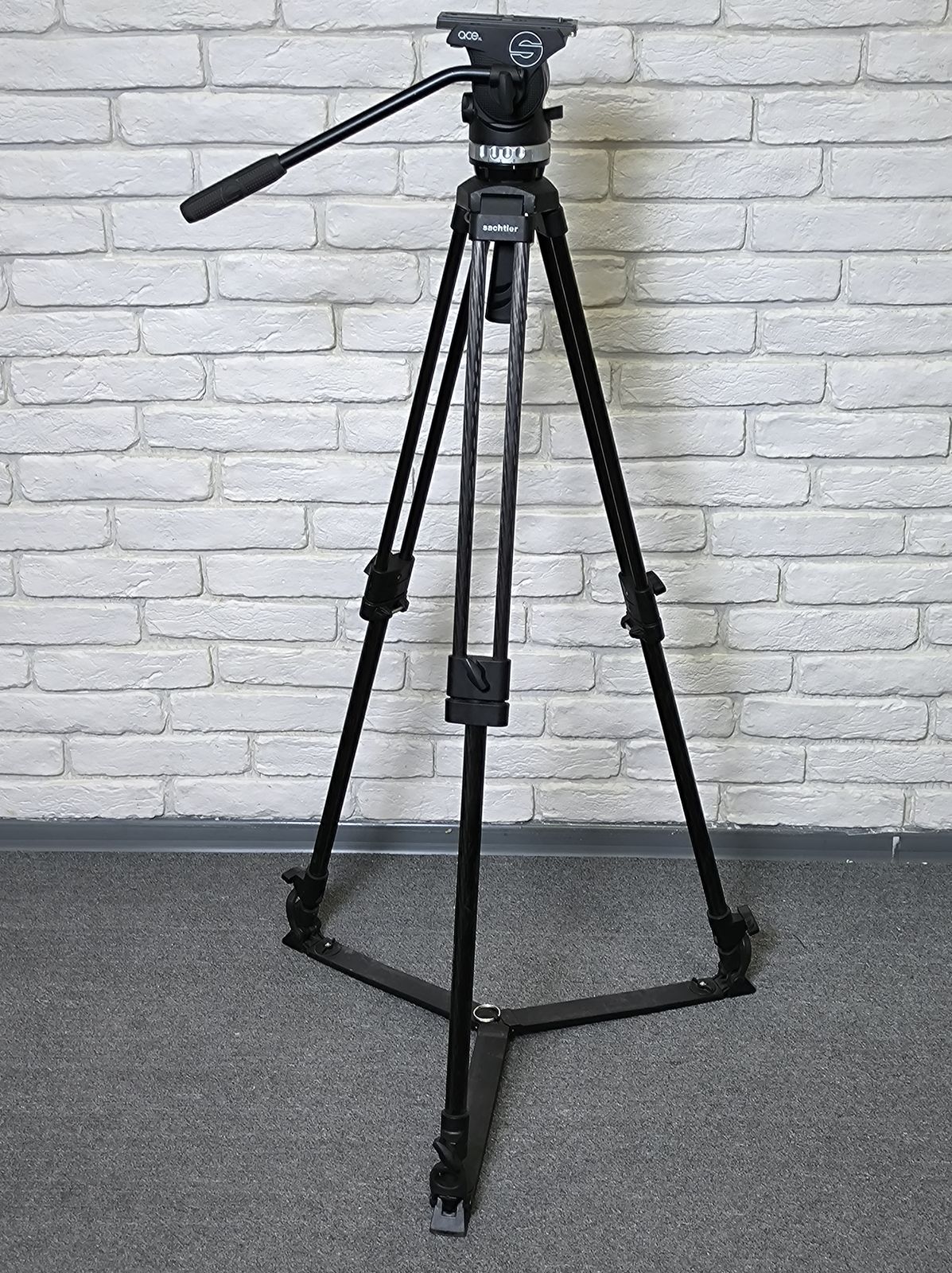 Штатив Sachtler Ace XL с CF Legs & Ground Spreader (75mm Bowl) (2017) (б/у)