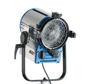 Освітлювальний прилад ARRI True Blue ST1 (100-240V)