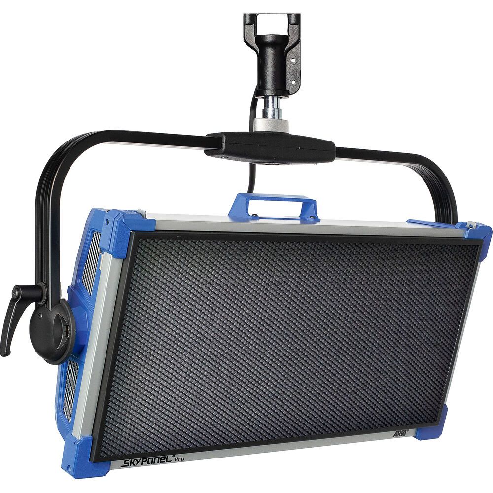 LED панель ARRI SkyPanel S60-C Pro (blue/silver)