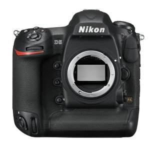 Камера NIKON D5 (Body) (XQD) (VBA460AE)