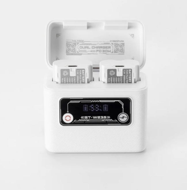 Зарядный кейс Power Bank Viltrox BT-W235 5500mAh для аккумуляторов NP-W235