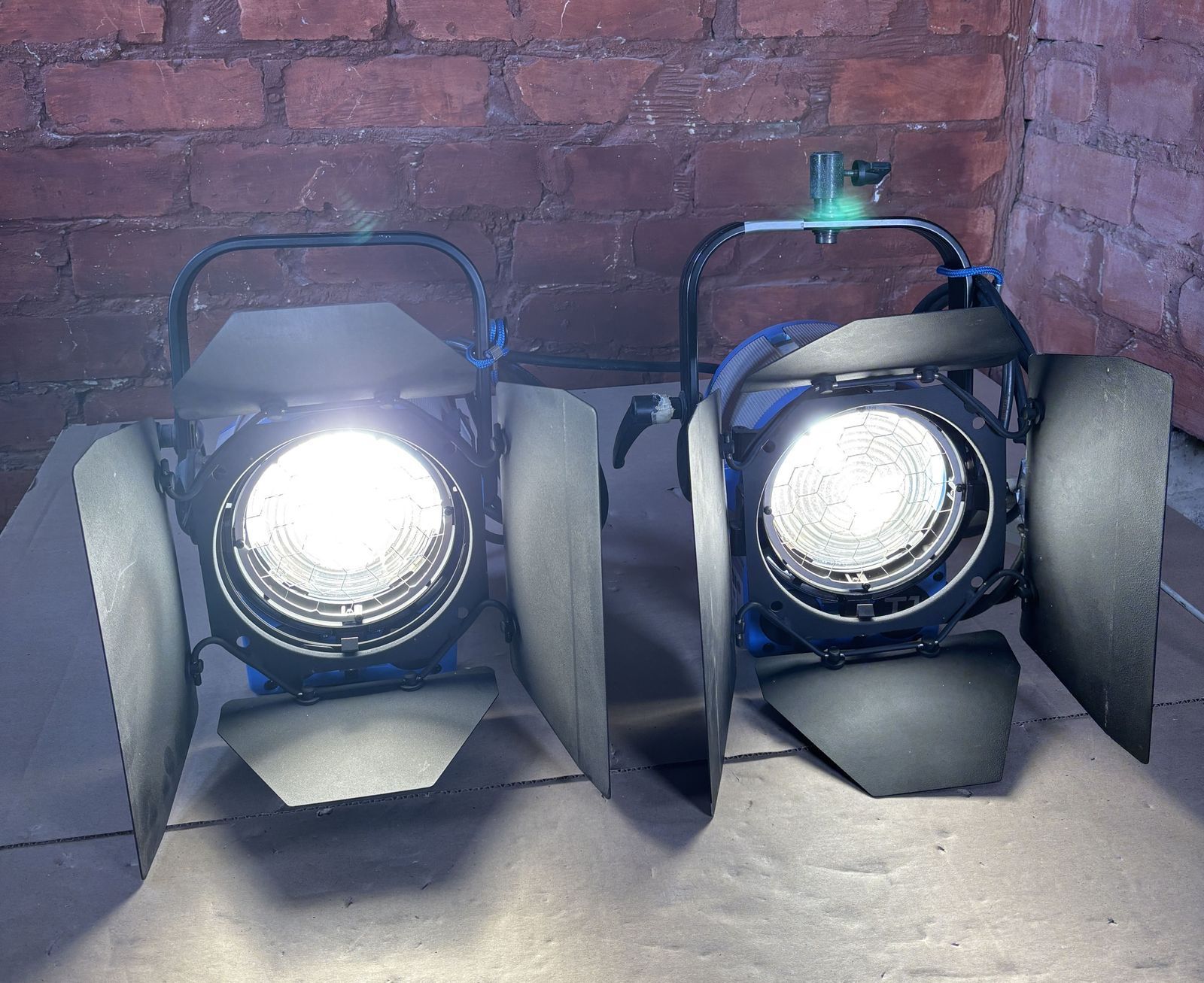 Освітлювальний прилад ARRI True Blue T1 L1.39610.D (вживаний)