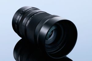 SIGMA 50-120mm f/2.8 DC OS Contemporary: світлий телезум для APS-C на 390 грамів