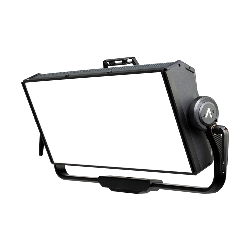 LED панель Aputure NOVA P600C RGBWW