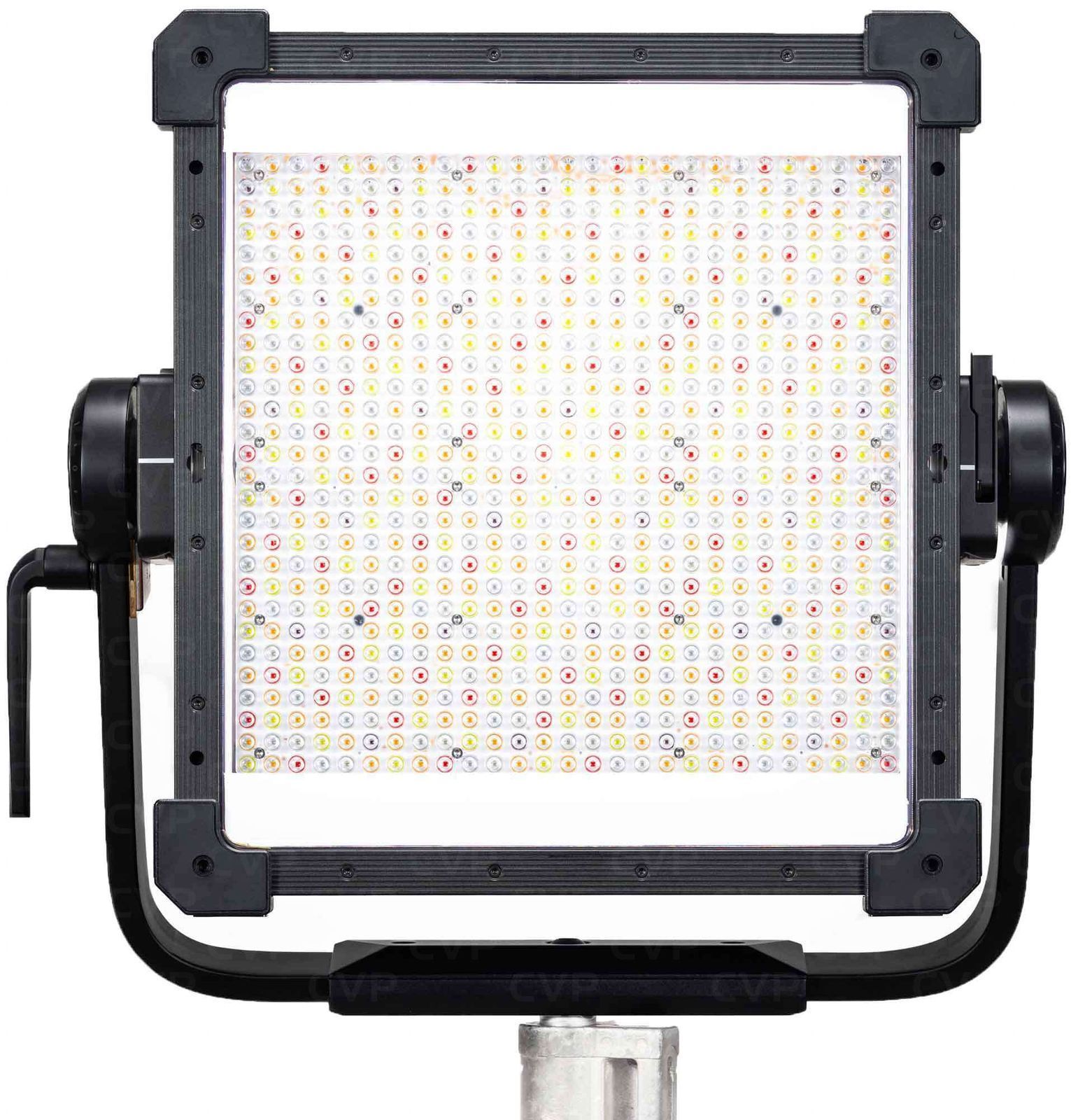 LED панель Aputure NOVA II 1x1 Tunable Color (BLAIR-CG) с лирой, дифузором и кейсом