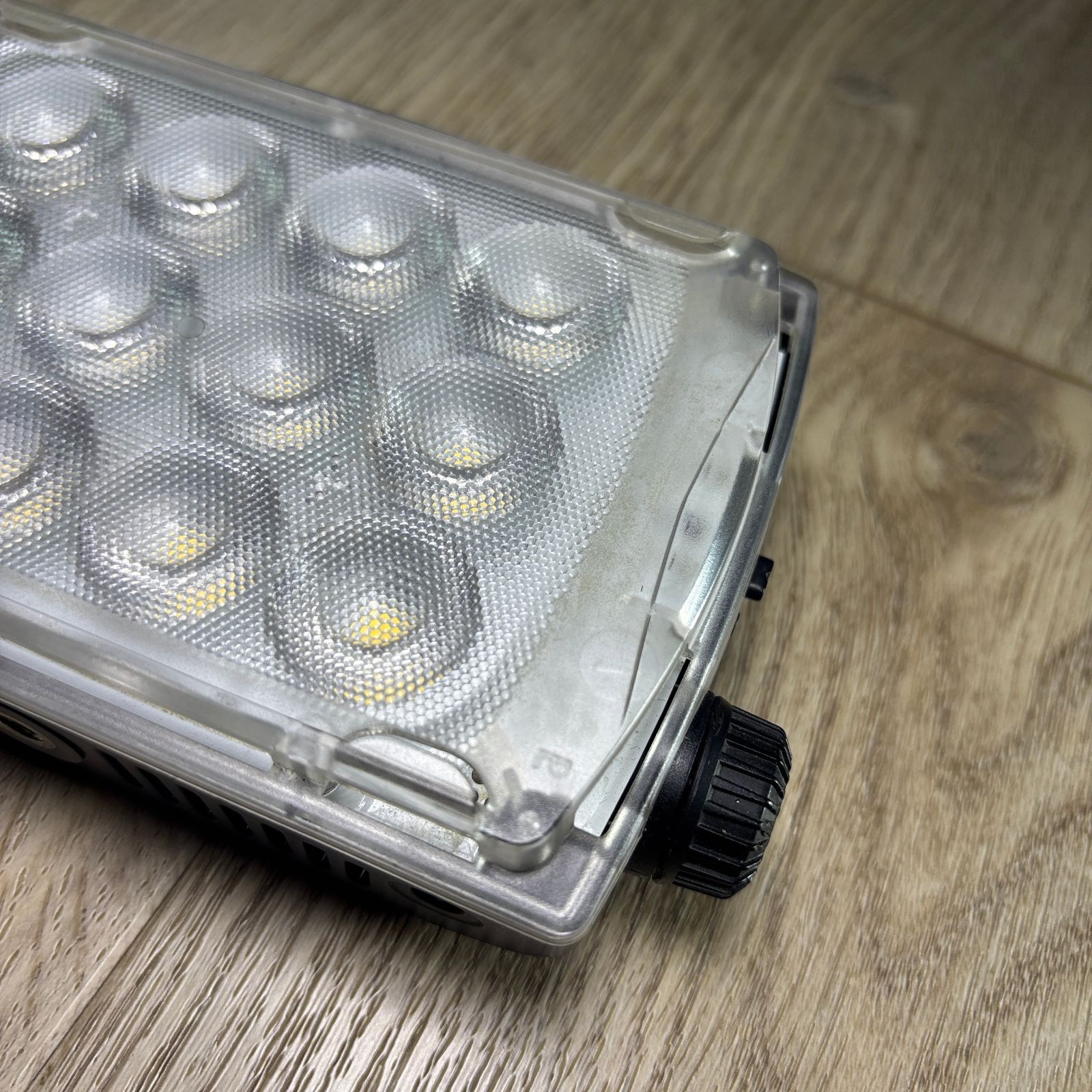 Освітлювальний прилад Litepanels Spectra 2 (вживаний)