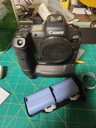 oglyad-akumulyatora-smallrig-lp-e6nh-usb-c-rechargeable-camera-battery
