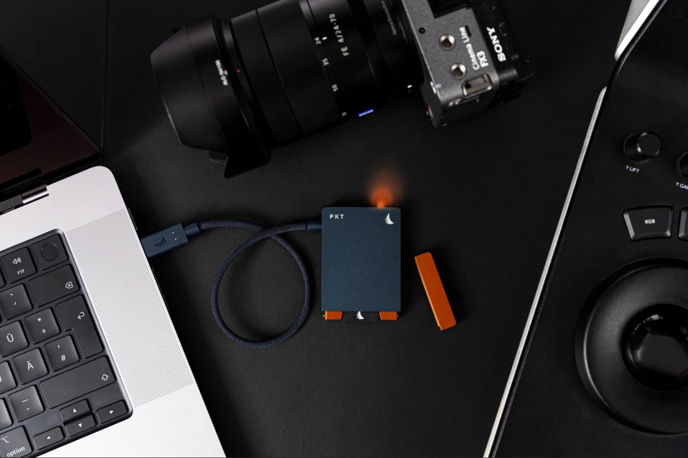 Angelbird CFexpress A Card Reader PKT — картрідер професійного рівня для швидкої роботи з картами пам’яті CFexpress Type A