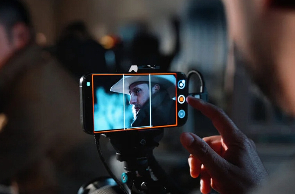 Atomos Ninja Phone Video Co-Processor (ATOMNJPB01) — відеокопроцесор для перетворення iPhone на накамерний монітор з функцією рекордера та стрімінгу