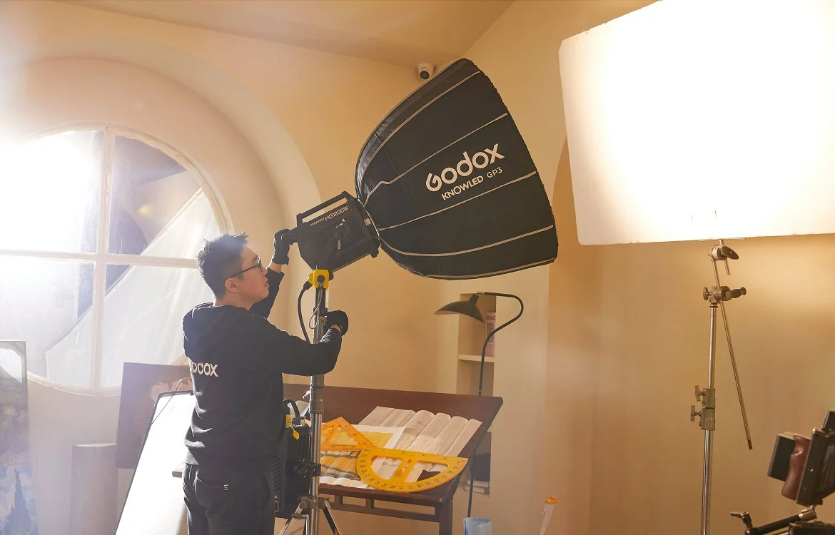 Софтбокс Godox KNOWLED GP5 (150см), с сотами