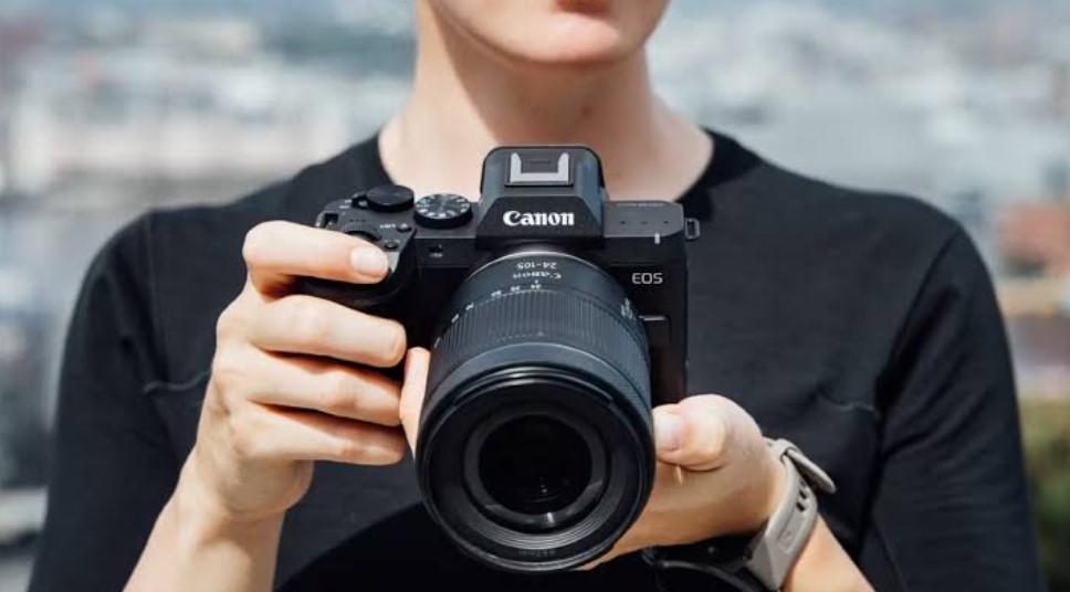 Canon EOS R8 Mark II: изменившееся в новой полнокадровой беззеркальной камере