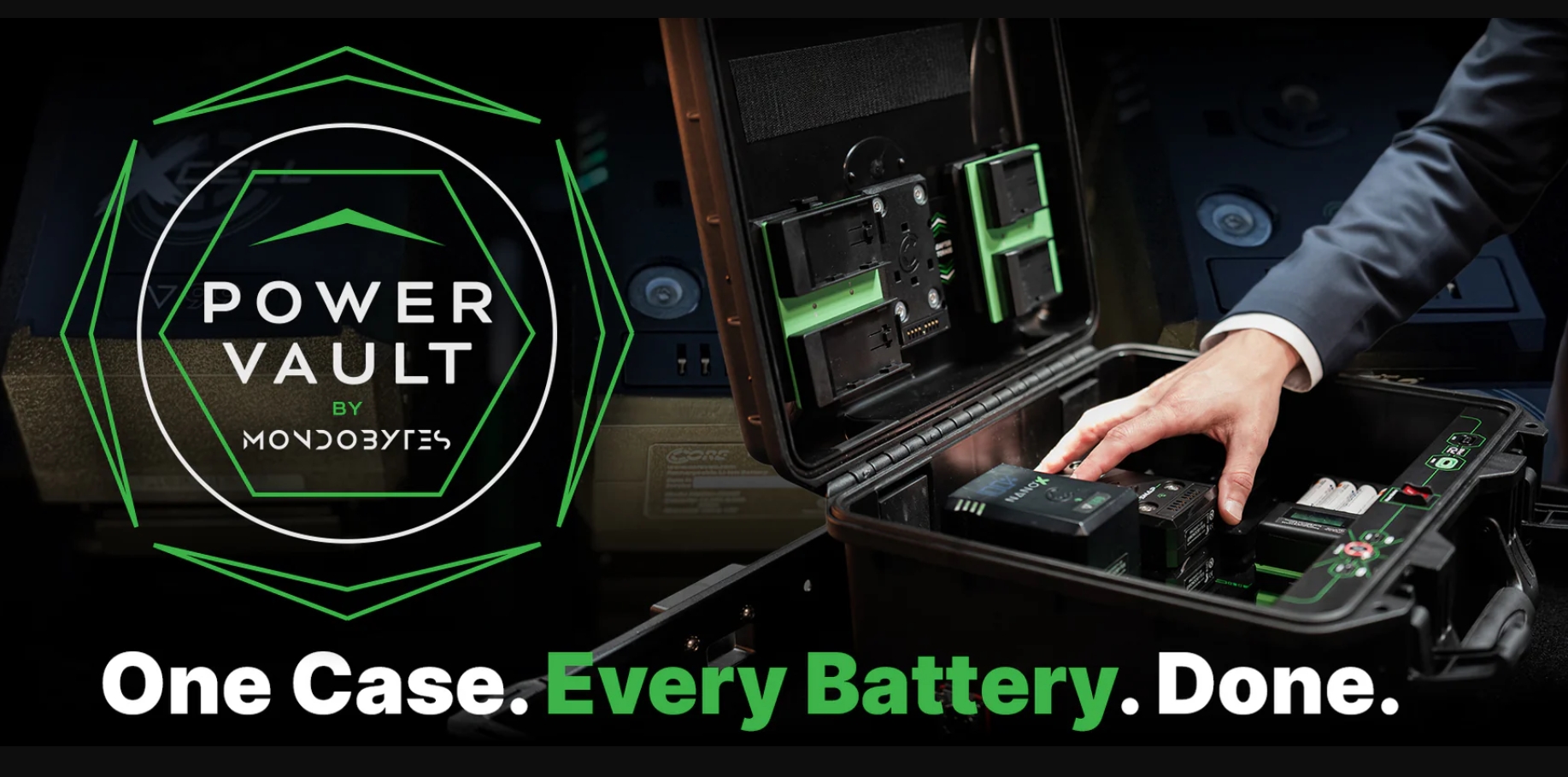 Core SWX PowerVault Base — зарядна станція для централізованого польового живлення обладнання для фото/відеозйомки