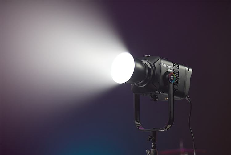 Godox поповнив серію Litemons LE кольоровими RGB-моделями