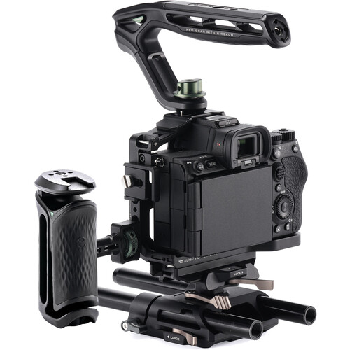Набір Tilta Pro для Sony a7 V: дворучний контроль зйомки 