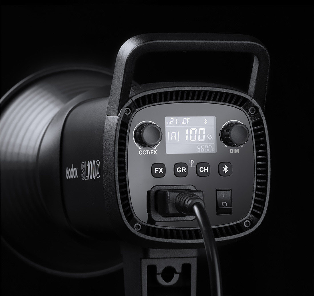 led-svitlo-godox-sl100d-daylight
