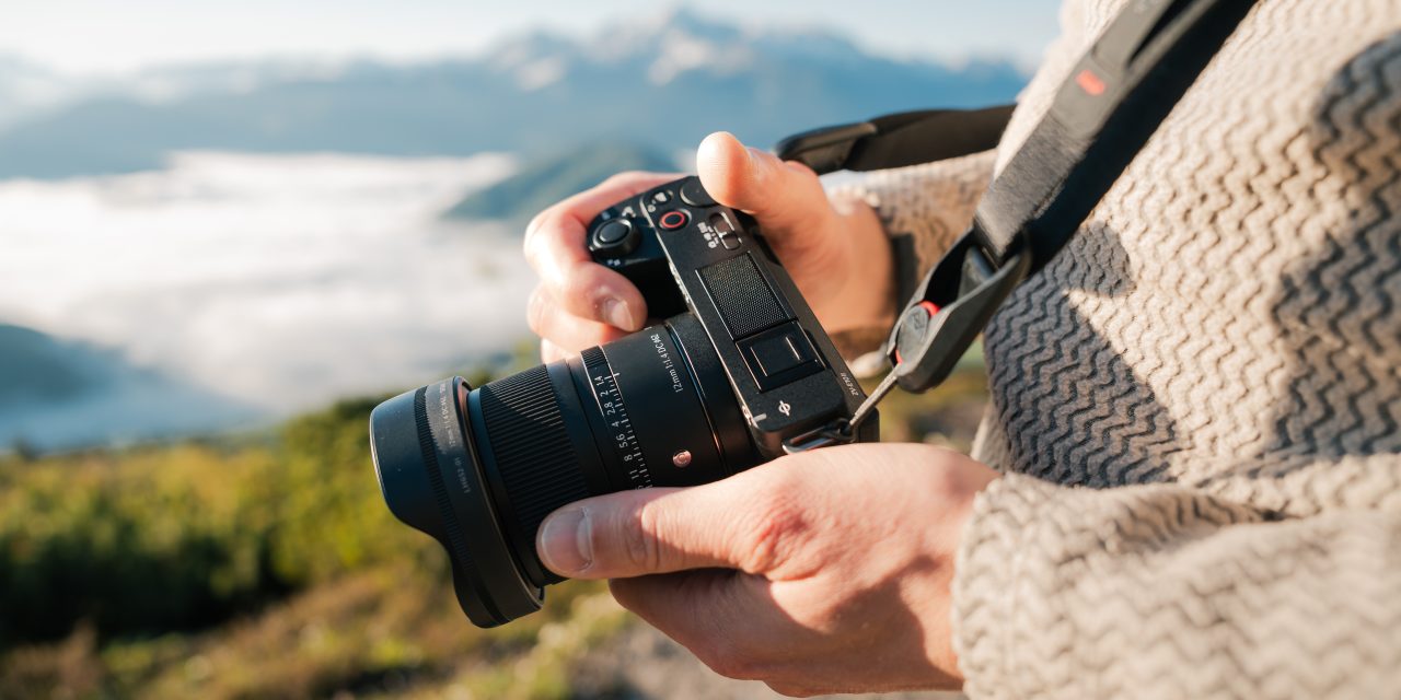 obyektiv-sigma-12mm-f14-dc-contemporary-x-mount-dlya-fujifilm