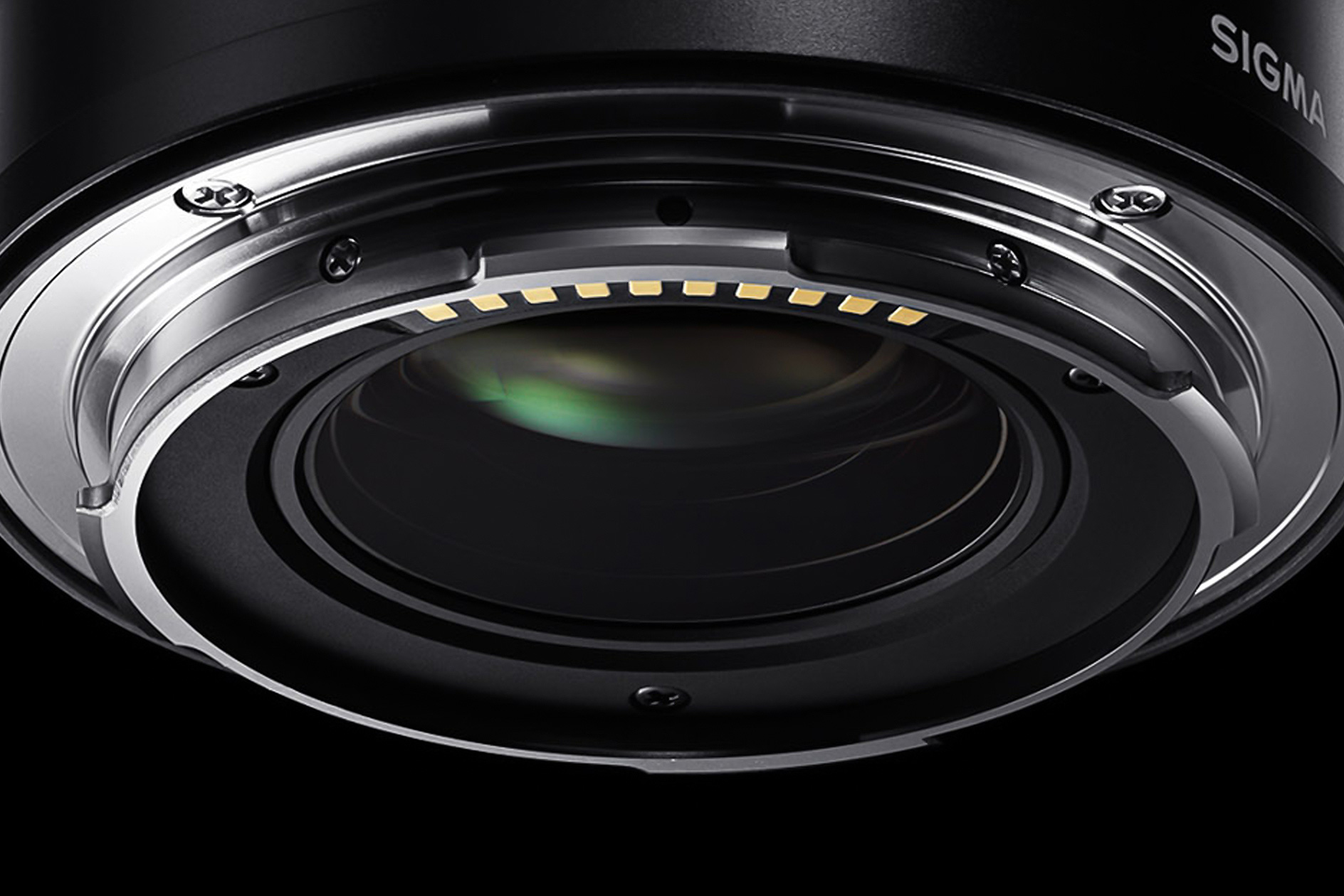 sigma-35mm-f2-dg-contemporary-l-mount