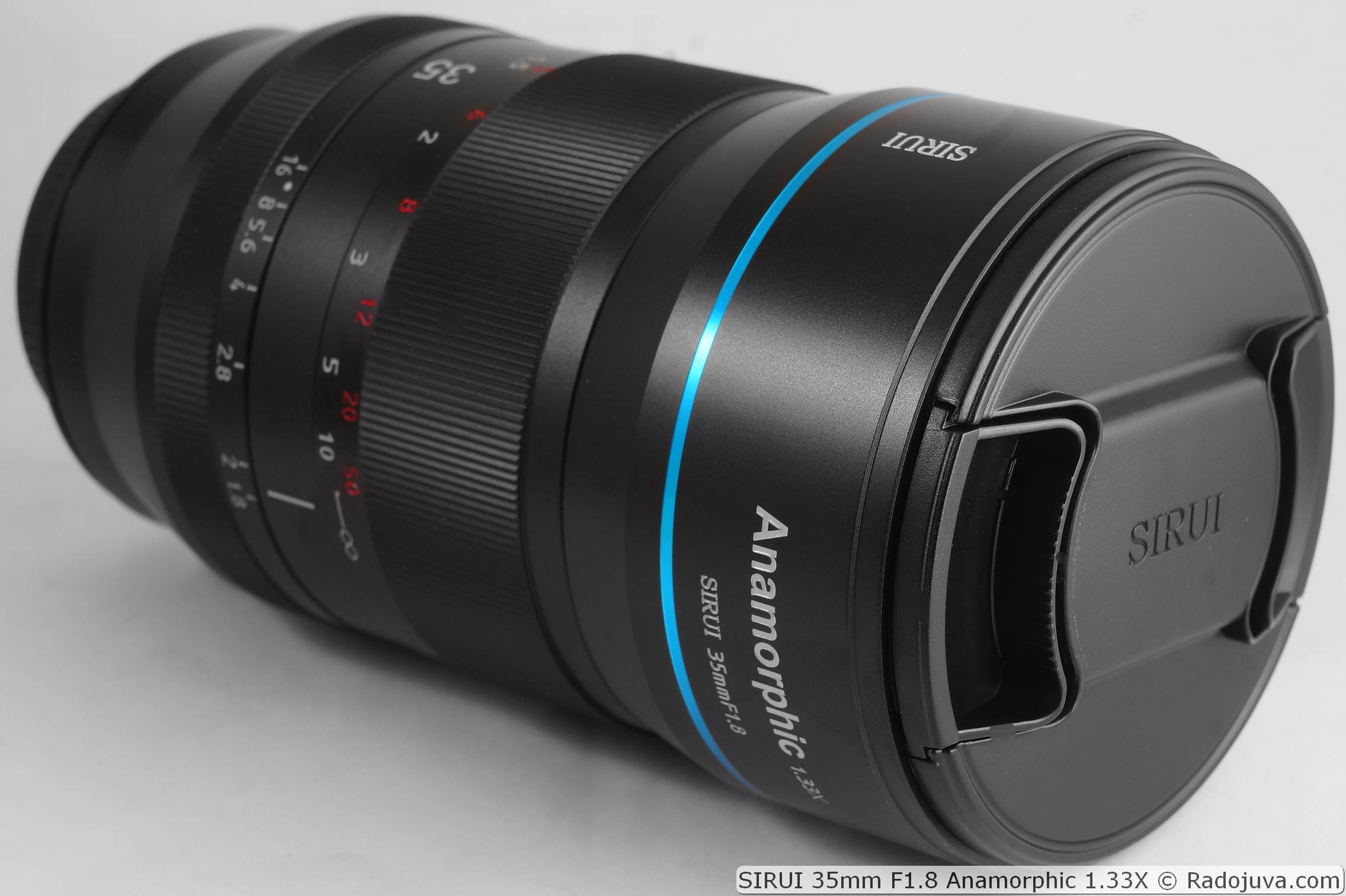 obyektiv-sirui-20mm-t18-133x-s35-af-anamorphic-lens-z-mount-dlya-nikon-neutral-flares