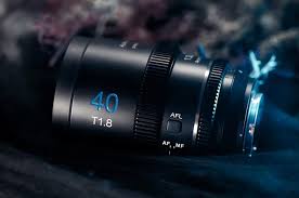 obyektiv-sirui-40mm-t18-133x-s35-af-anamorphic-lens-e-mount-dlya-sony-neutral-flares