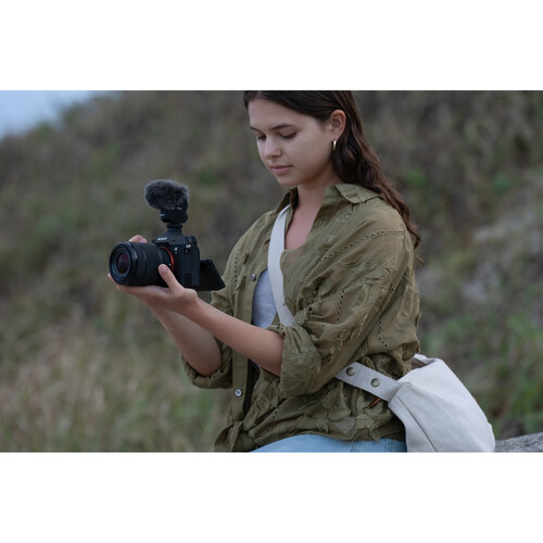 Об'єктив Sony FE 28-70mm f/3.5-5.6 OSS II E-mount – універсальний стандартний зум для повного кадру