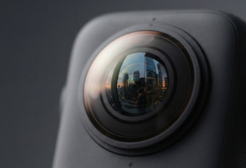 Безлімітний ракурс у 8K: чому Insta360 X6 Midnight Black Essentials Bundle змінює правила відеопродакшну