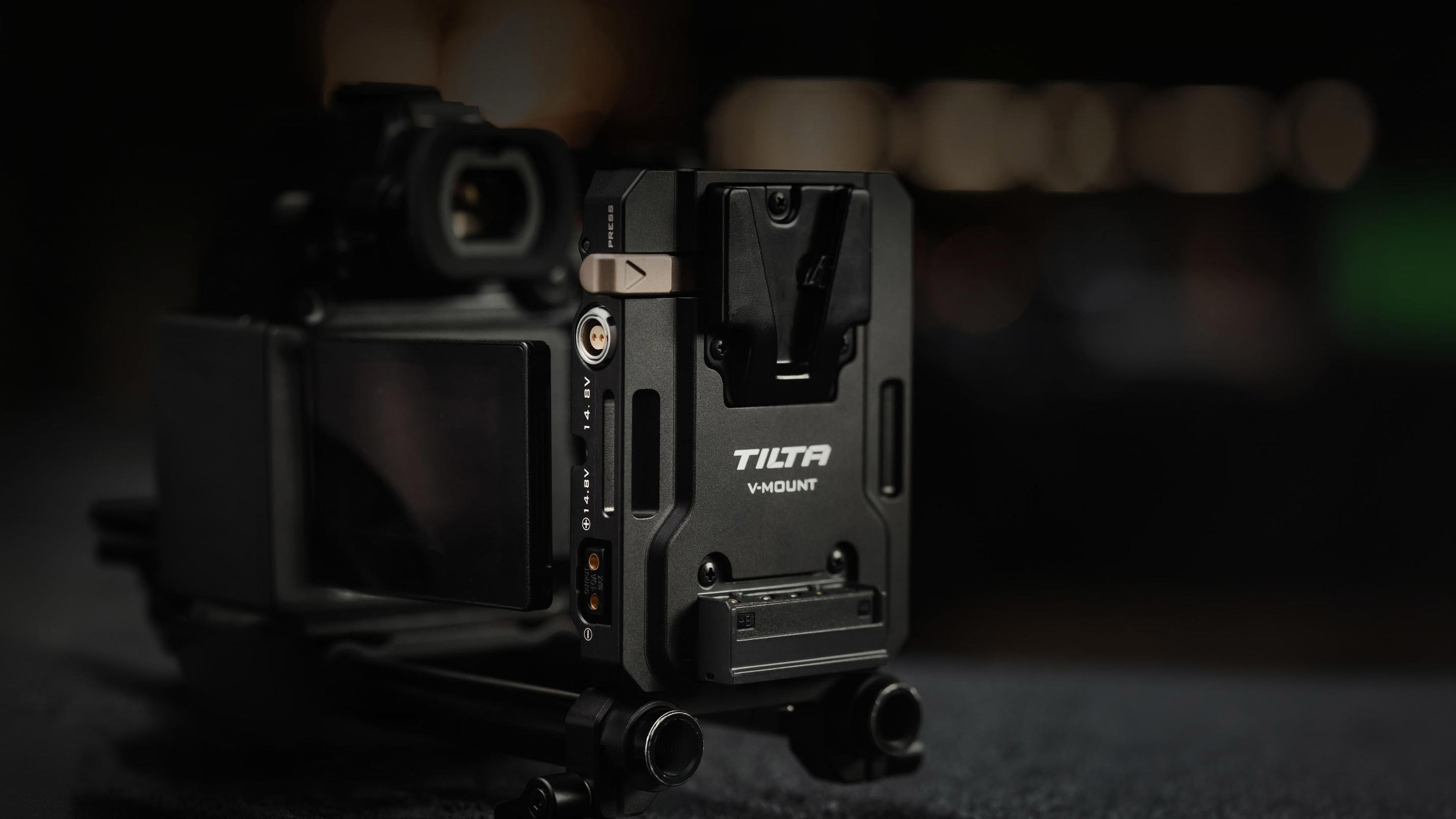 Tilta Mini PD V-Mount Battery Plate (TA-BTP4-V-B) — компактний акумуляторний майданчик із підтримкою USB-C Power Delivery 60 Вт