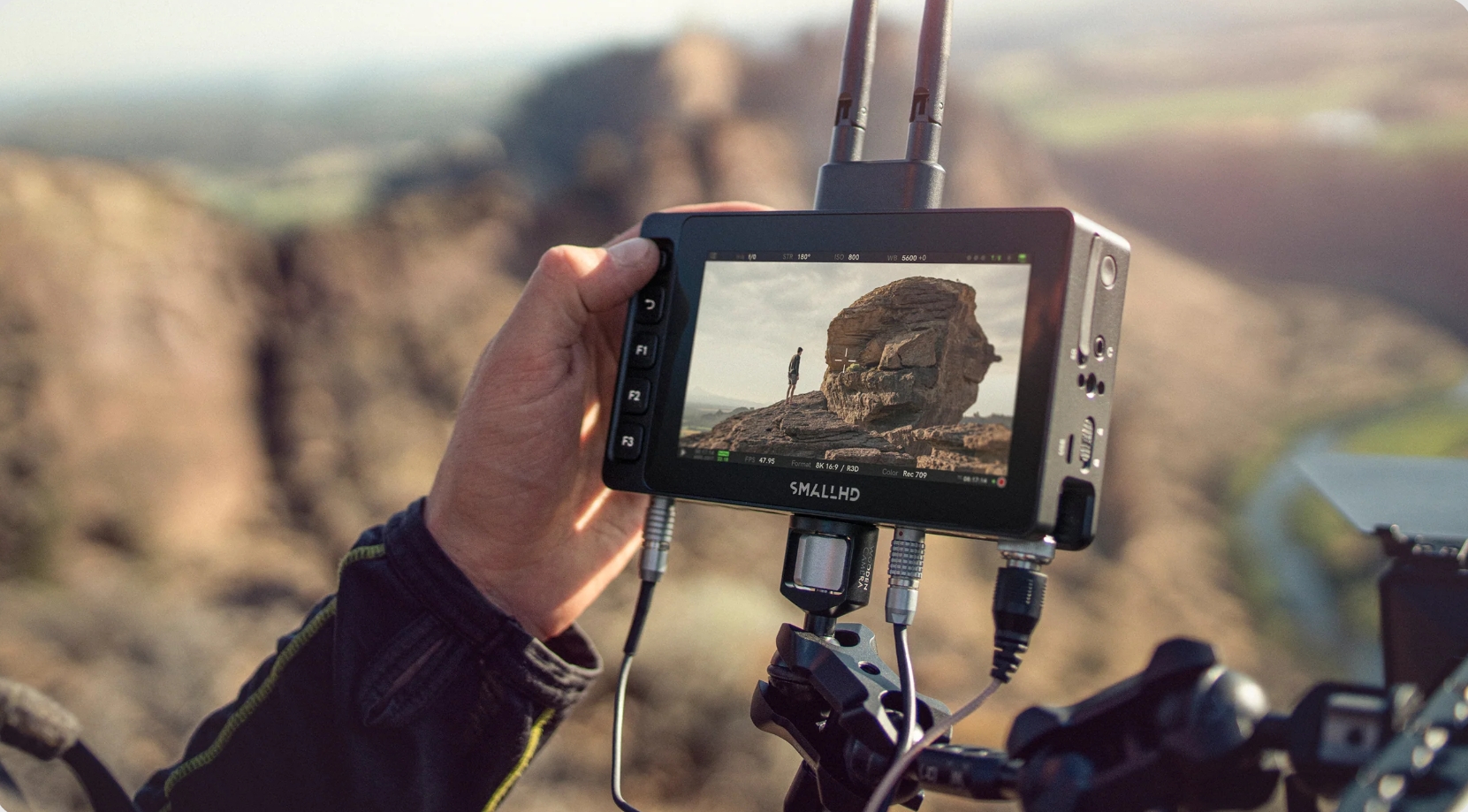 SmallHD ULTRA 5 Bright Touchscreen Monitor (16-0527) — накамерний монітор для професійної зйомки з камерами Canon, Sony, ARRI та RED
