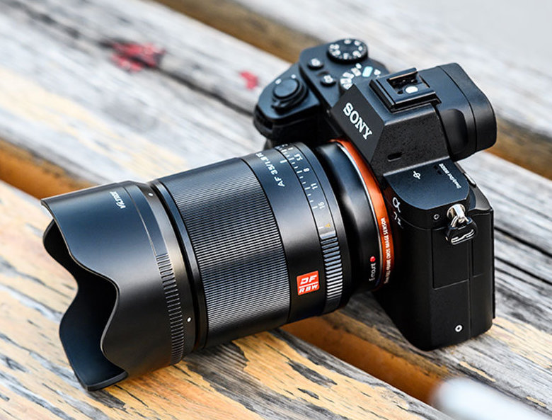 Об'єктив Viltrox AF 24mm F1.8 Full-Frame (для Sony E-Mount)