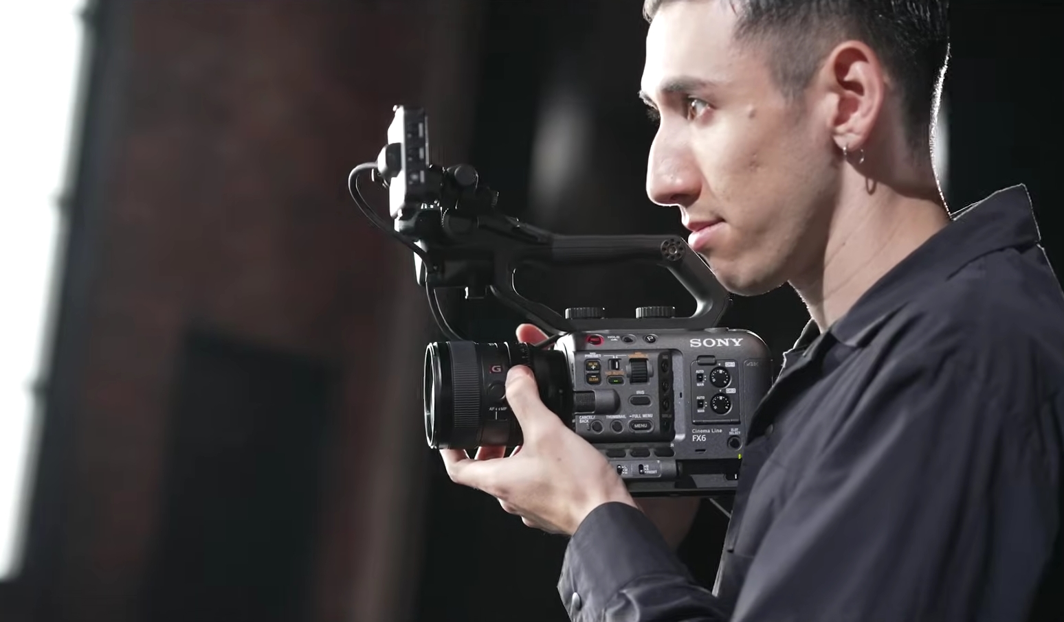 Sony FX6 Full-Frame (Body)(ILME-FX6V) — компактна та легка камера для професійної зйомки відео 4К з повнокадровим сенсором