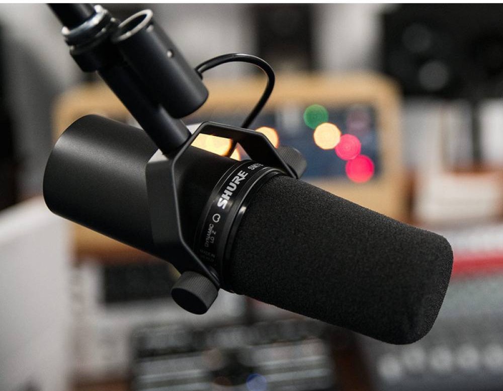 studyniy-mkrofon-shure-sm7b-2