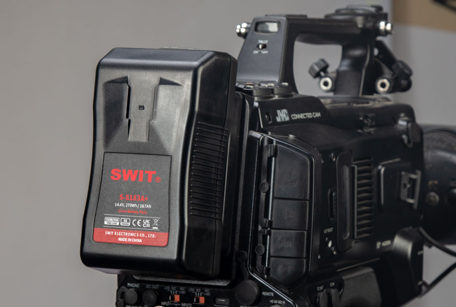SWIT S-8138S+: високоефективний V-Mount акумулятор для професійного відео