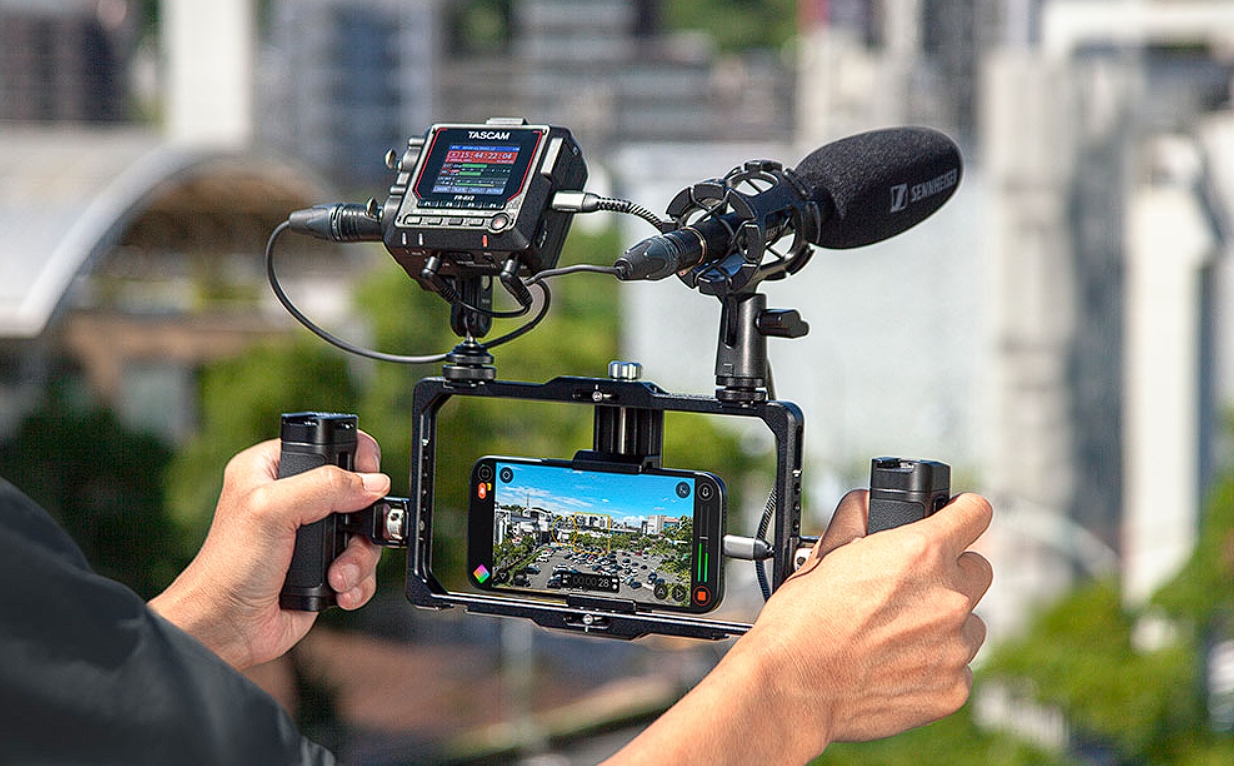 Tascam FR-AV2 — цифровий аудіорекордер із записом 32 біти з плаваючою комою та вбудованим таймкодом