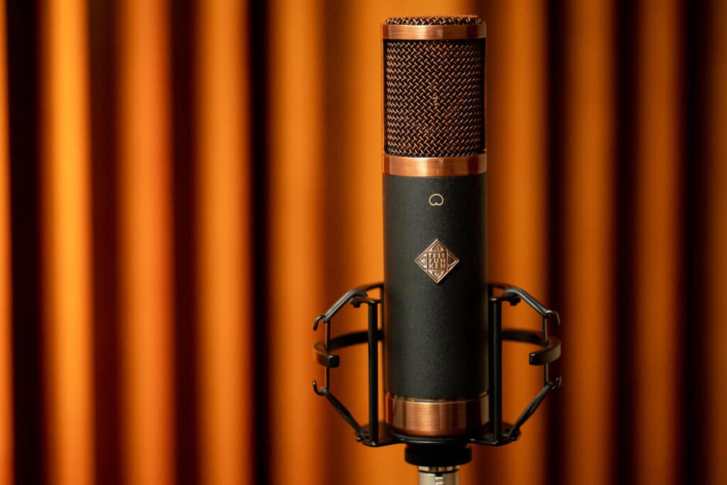 Telefunken TF29 Copperhead — ламповий студійний мікрофон з надзвичайною чутливістю для записів мовлення та інструментів