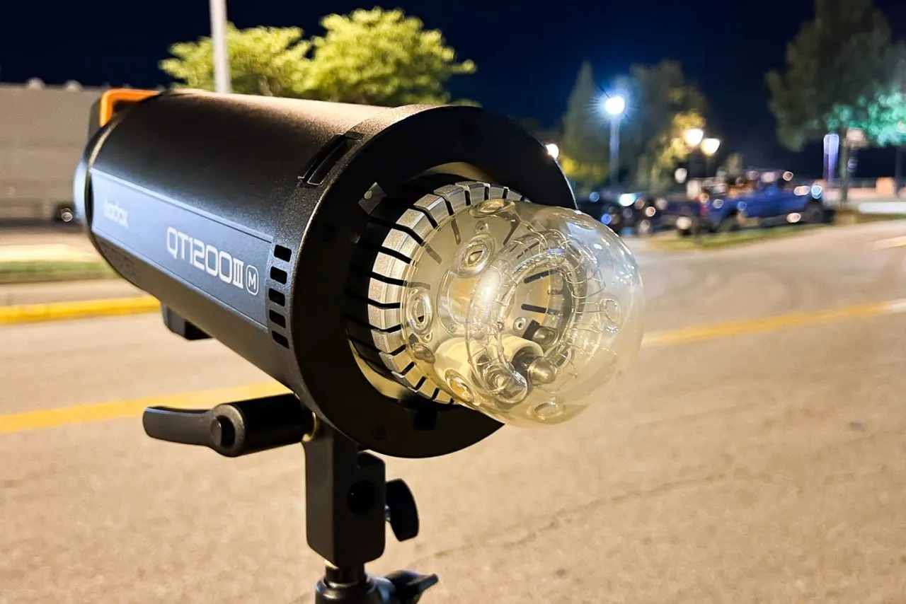 Спалах студійний Godox QT1200IIIM